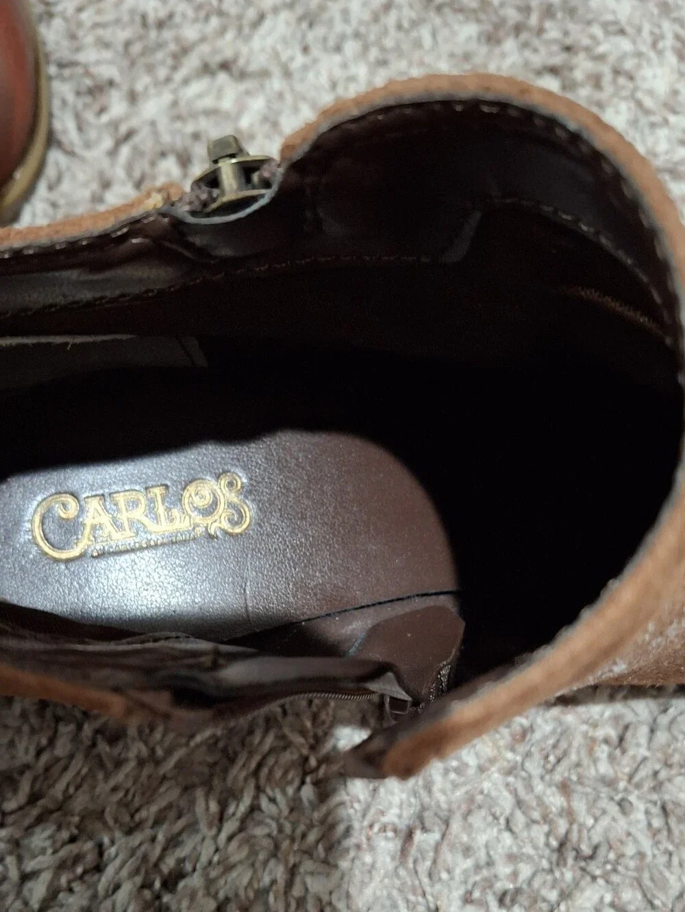 Carlos Santana Women's Ankle Boots in Brown Suede with Side Zip Size 7